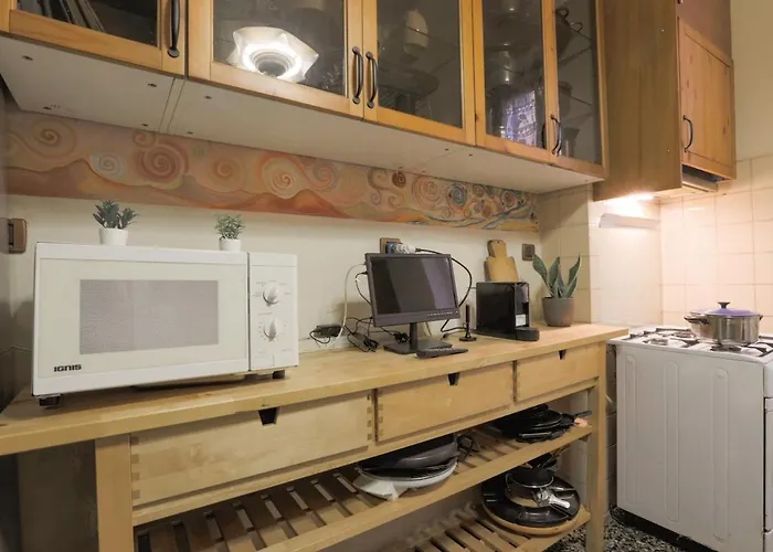 La Casa Dello Stadio * Janov